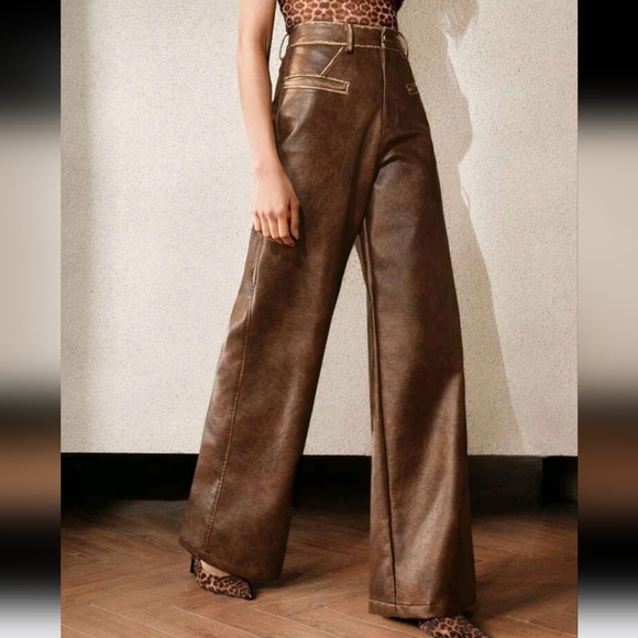 Retro Distressed Wash PU Leather Pocket Pants, Women New Year Outfit - Picture 3 of 4
